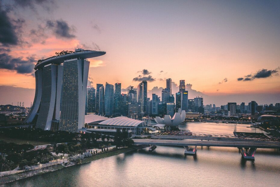 Skyline of Singapore's Marina Bay Sands